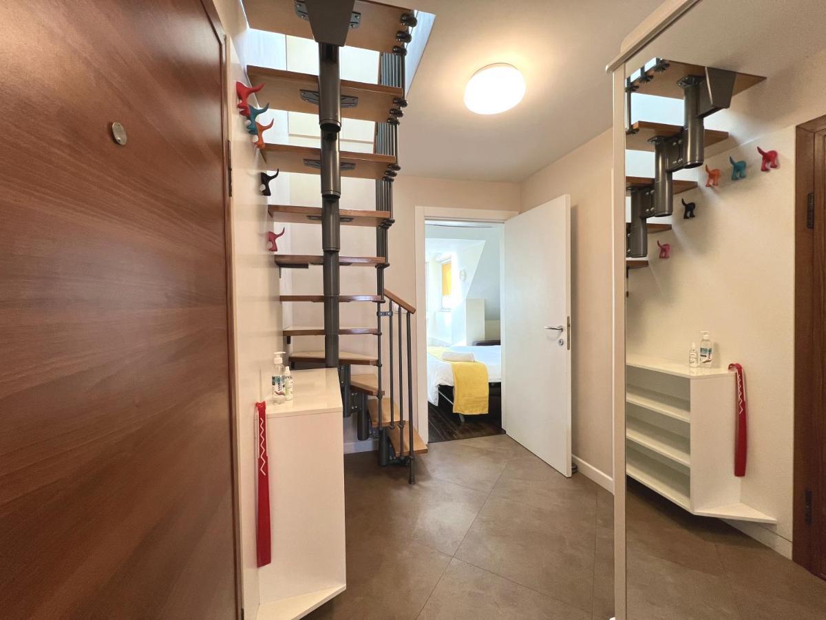 Unique Luxurious Jacuzzi Penthouse Duplex In City Center! 2 Baths! Free Parking! Sofia Exteriör bild